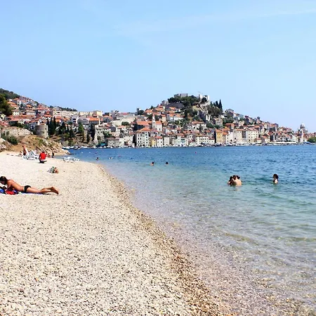 Guest house With A Parking Space - 13739 3*