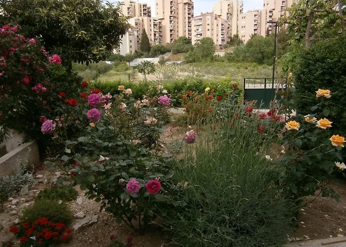 With A Parking Space - 13739 3* Шибеник